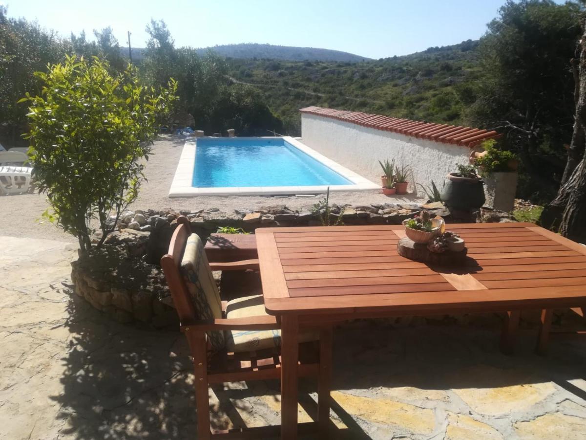 Vacation House Milka Milna (Brac) Exterior foto