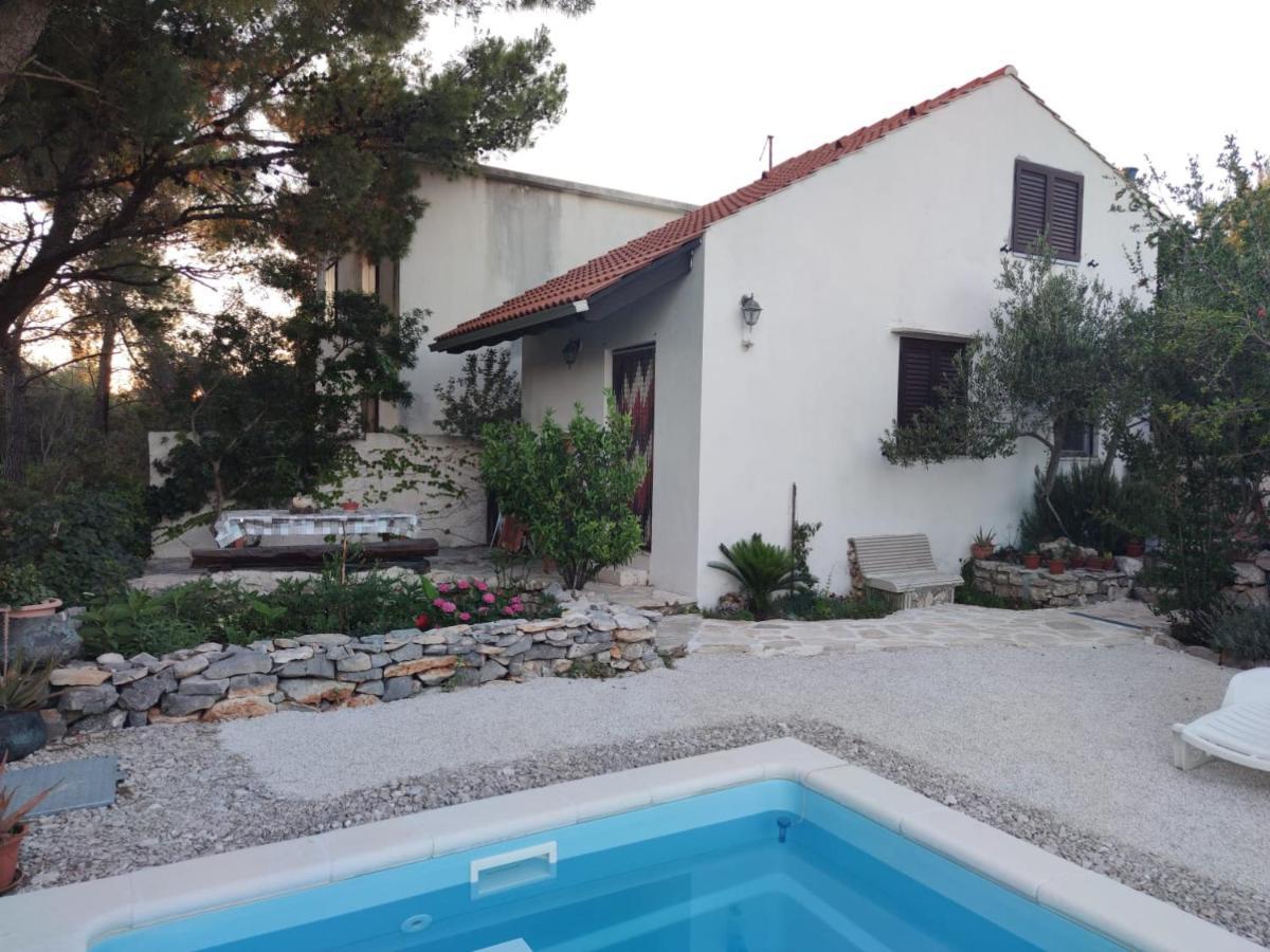 Vacation House Milka Milna (Brac) Exterior foto