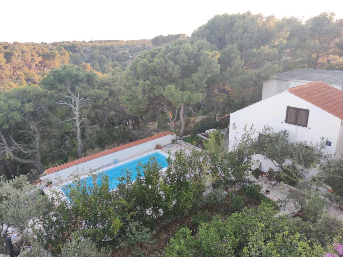 Vacation House Milka Milna (Brac) Exterior foto