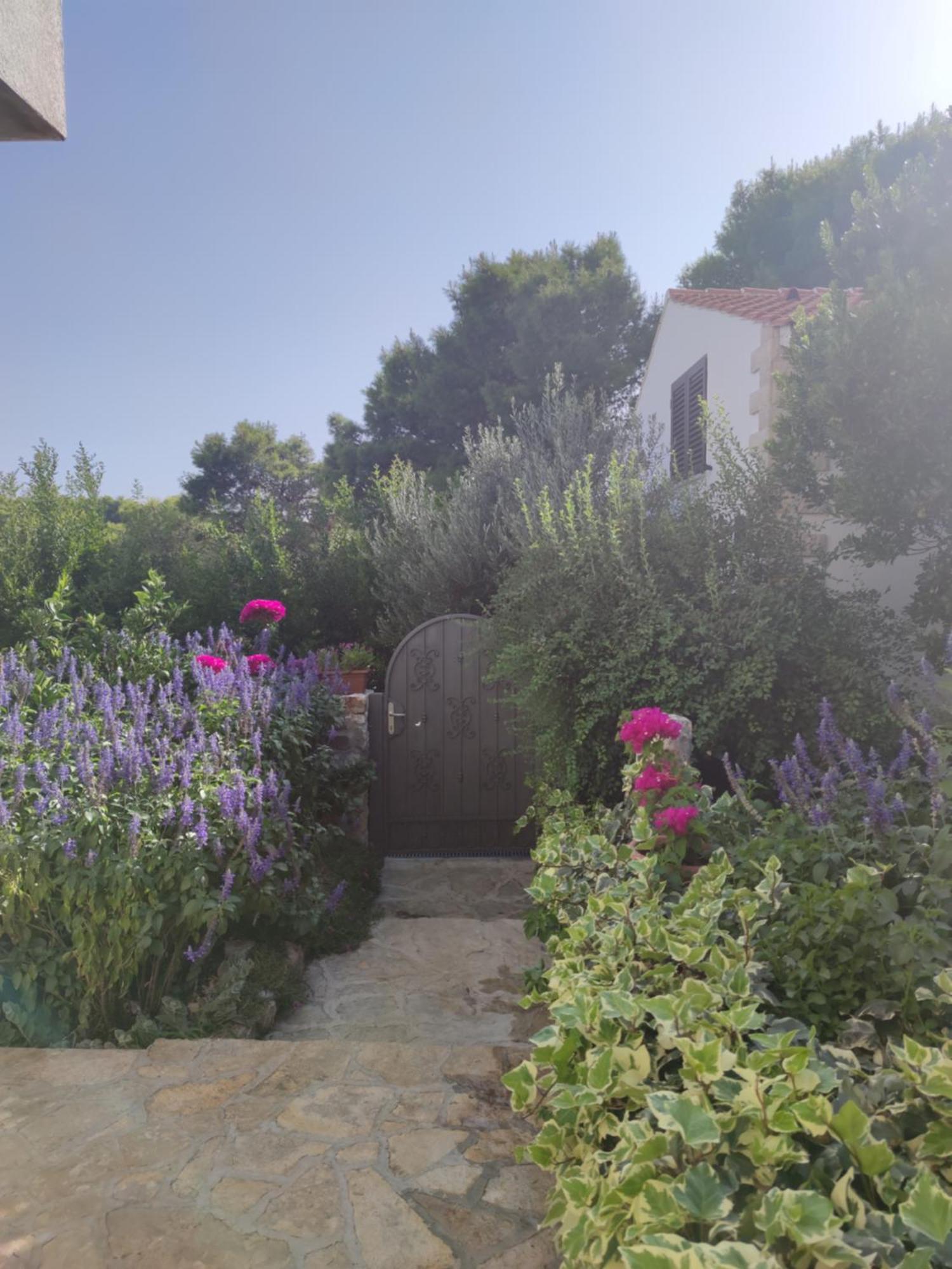 Vacation House Milka Milna (Brac) Exterior foto